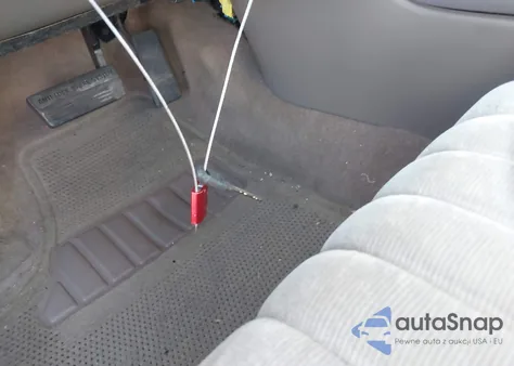 1997 Pontiac Grand Prix Gt из США, поврежденный, VIN 1G2WP1217VF285659